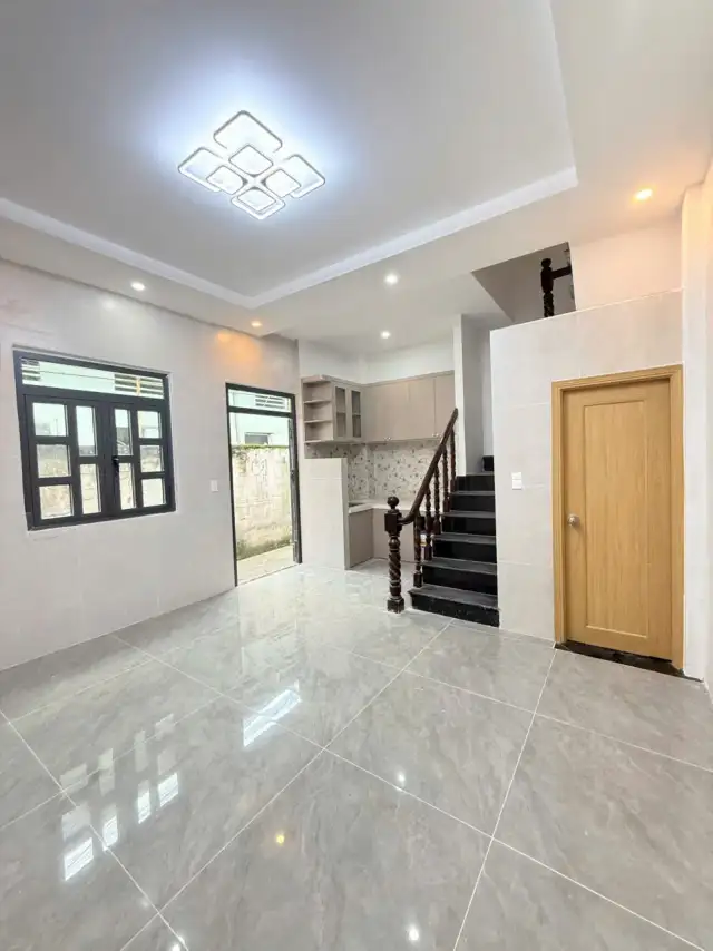 Bán nhà hẻm 141/1 đường HT06 Quận 12, TP.HCM – 2 phòng ngủ, giá 2.8 tỷ