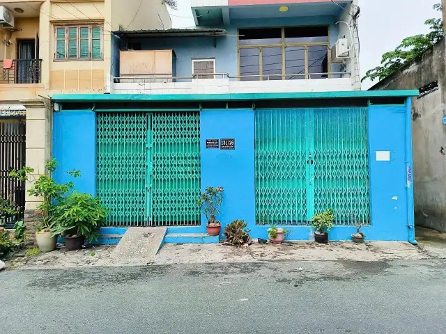 Bán nhà hẻm 131/26 Kinh Dương Vương Quận 6, TP.HCM – 6 phòng ngủ, giá 16.5 tỷ Bán nhà hẻm 131/26 Kinh Dương Vương Quận 6, TP.HCM – 6 phòng ngủ, giá 16.5 tỷ