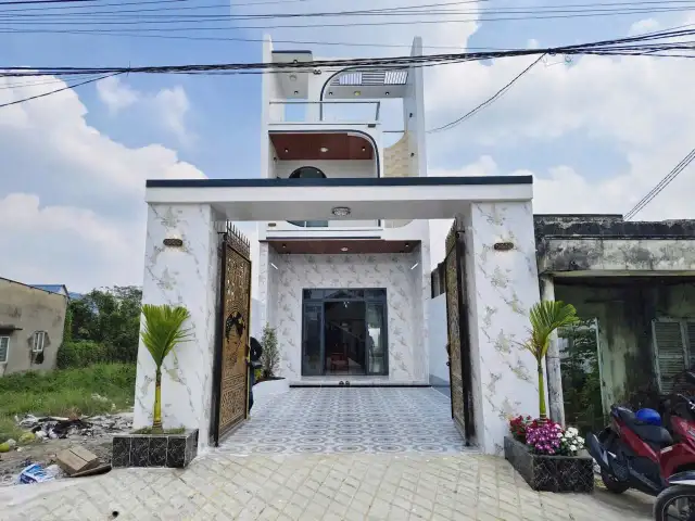 Bán nhà mặt tiền Trần Đại Nghĩa Huyện Bình Chánh, TP.HCM – 3 phòng ngủ, giá 900 triệu
