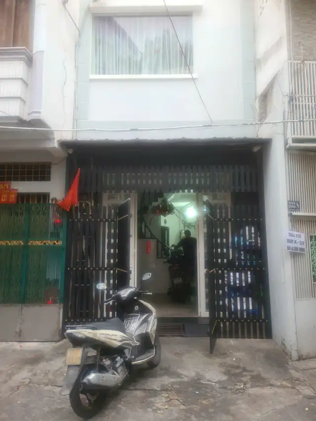 Bán nhà hẻm Trần Phú Quận 5, TP.HCM – 4 phòng ngủ, giá 9.5 tỷ Bán nhà hẻm Trần Phú Quận 5, TP.HCM – 4 phòng ngủ, giá 9.5 tỷ