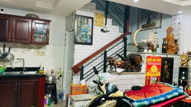 Bán nhà hẻm Đường Lạc Long Quân Quận Tân Bình, TP.HCM – 3 phòng ngủ, giá 5.3 tỷ