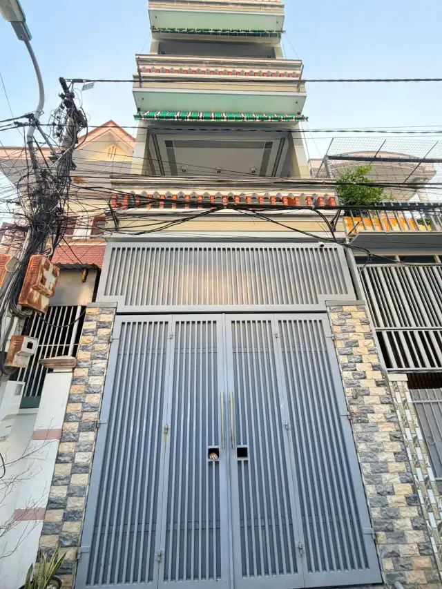 Bán nhà hẻm Đường 4B Thành phố Nha Trang, Khánh Hòa – 4 phòng ngủ, giá 10 tỷ Bán nhà hẻm Đường 4B Thành phố Nha Trang, Khánh Hòa – 4 phòng ngủ, giá 10 tỷ