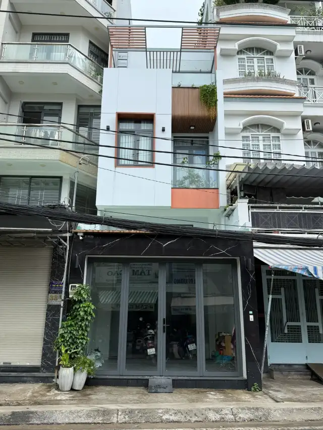 Bán nhà mặt tiền Đường Mai Văn Vĩnh Quận 7, TP.HCM – 3 phòng ngủ, giá 15 tỷ