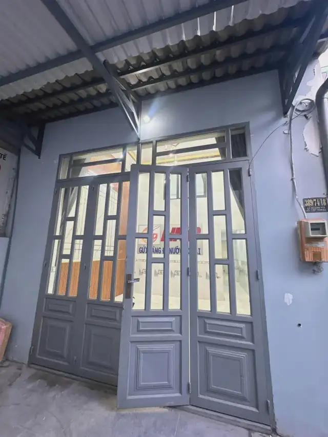 Bán nhà hẻm Lê Văn Khương Quận 12, TP.HCM – 3 phòng ngủ, giá 4 tỷ Bán nhà hẻm Lê Văn Khương Quận 12, TP.HCM – 3 phòng ngủ, giá 4 tỷ