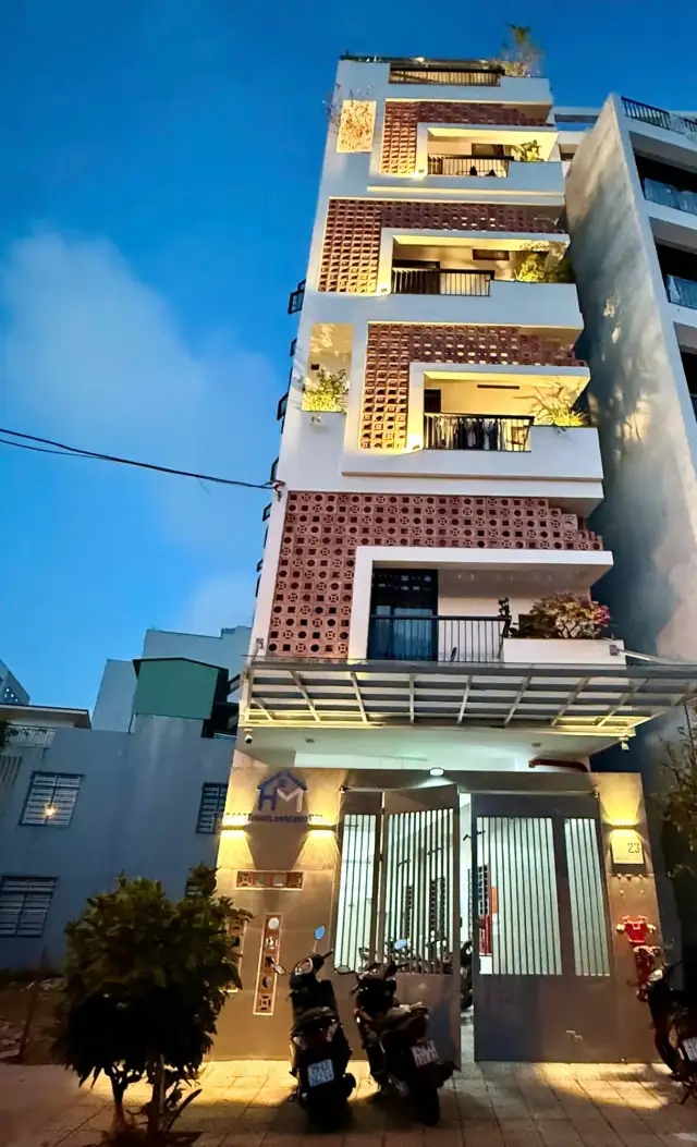 Bán nhà mặt tiền Trường Thi 2 Quận Hải Châu, TP. Đà Nẵng – 25 phòng ngủ, giá 22 tỷ