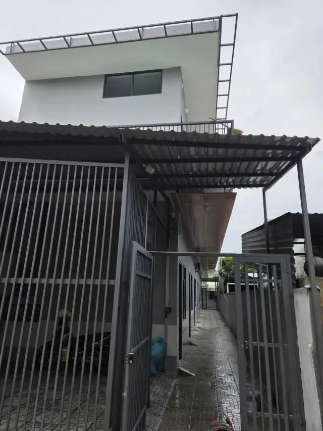 Bán nhà hẻm Đường Nguyễn Chí Thanh Thành phố Thủ Dầu Một, Bình Dương – 14 phòng ngủ, giá 6.8 tỷ Bán nhà hẻm Đường Nguyễn Chí Thanh Thành phố Thủ Dầu Một, Bình Dương – 14 phòng ngủ, giá 6.8 tỷ