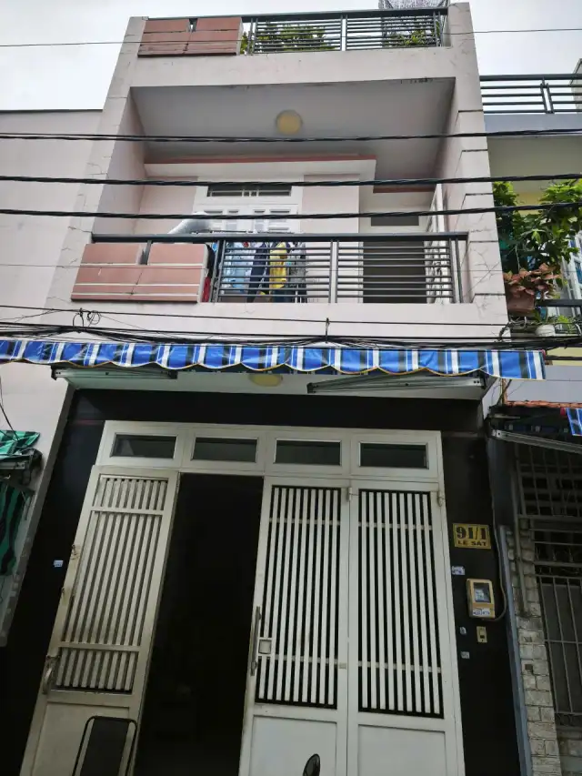 Bán nhà hẻm Lê Sát Quận Tân Phú, TP.HCM – 2 phòng ngủ, giá 6.5 tỷ Bán nhà hẻm Lê Sát Quận Tân Phú, TP.HCM – 2 phòng ngủ, giá 6.5 tỷ