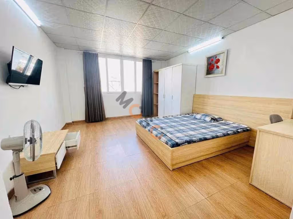 Cho thuê căn hộ chung cư Đường Trần Hưng Đạo Quận 1, TP.HCM – 1 phòng ngủ, giá 7 triệu - ảnh 1