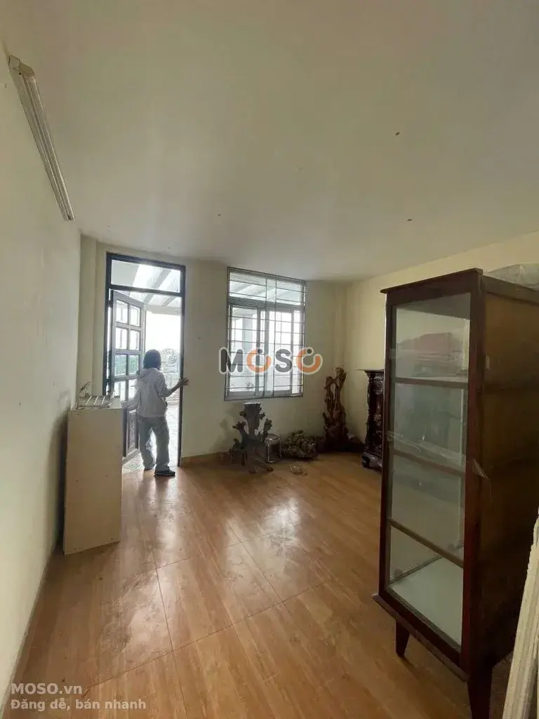 Cho thuê nhà mặt tiền Song Hành Quốc Lộ 22 Quận 12, TP.HCM – 7 phòng ngủ, giá 18 triệu - ảnh 1