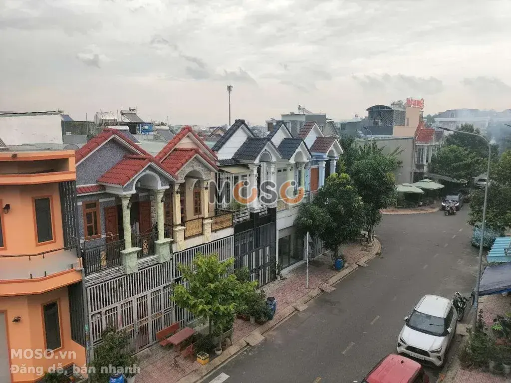 Cho thuê nhà hẻm Đường nhựa ôtô tải tránh nhau Thành phố Thuận An, Ho Chi Minh – 3 phòng ngủ, giá 7 triệu - ảnh 2