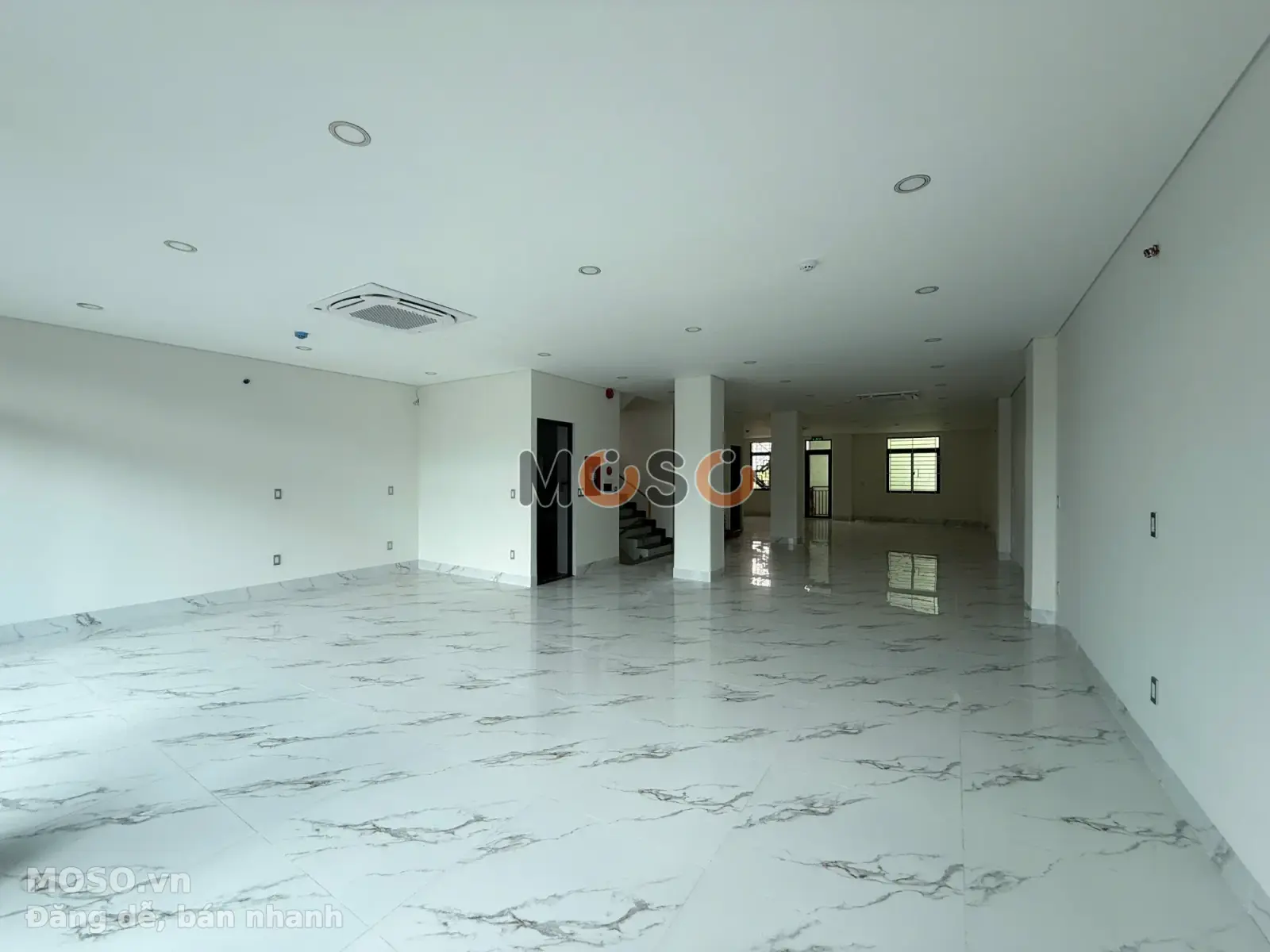 Cho thuê nhà mặt tiền Nguyễn Gia Trí Quận Bình Thạnh, TP.HCM – 1 phòng ngủ, giá 100 triệu - ảnh 3
